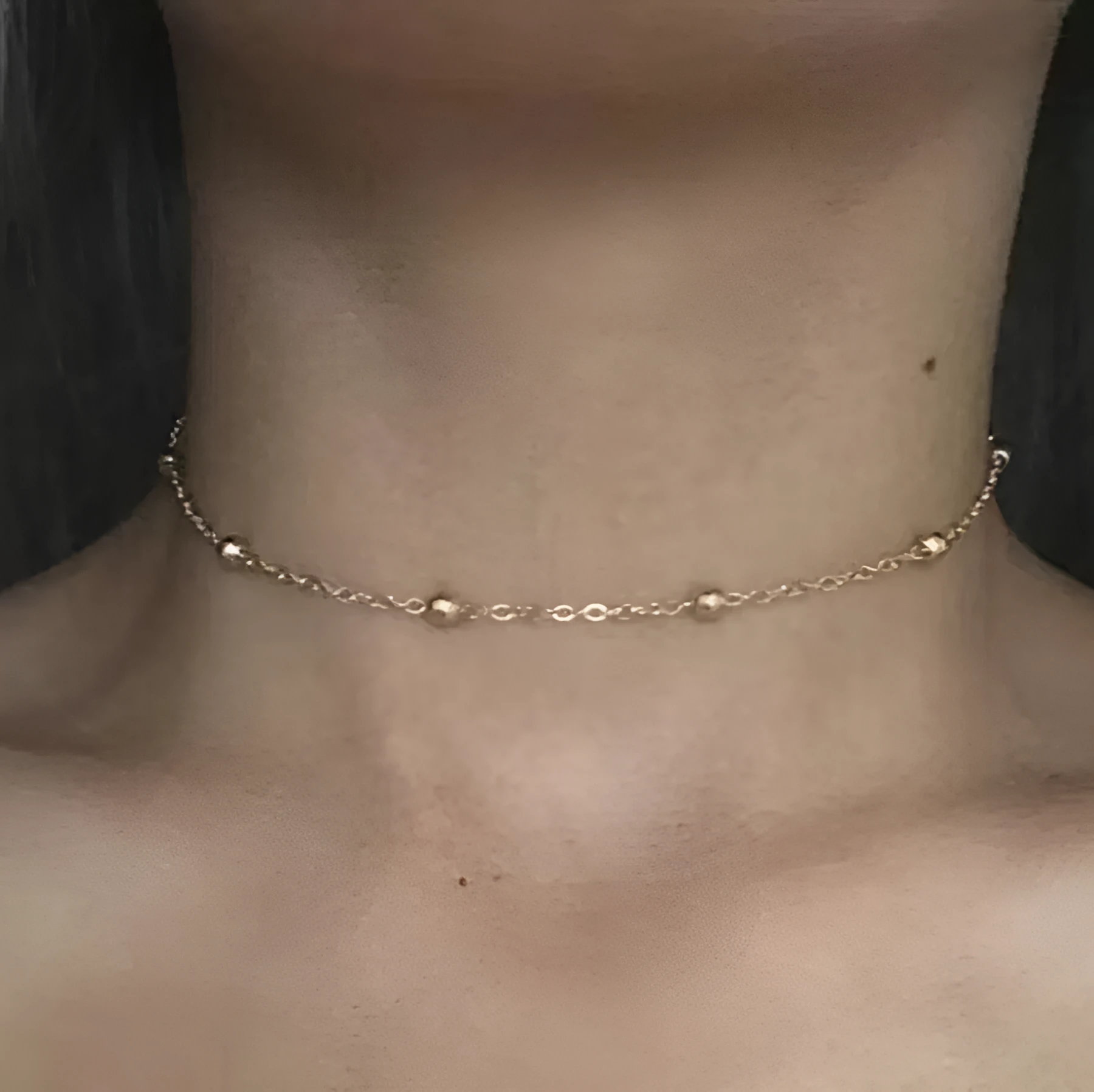 Bohemian chain summer metal anklet with geometric alloy pendant in gold or silver finish
