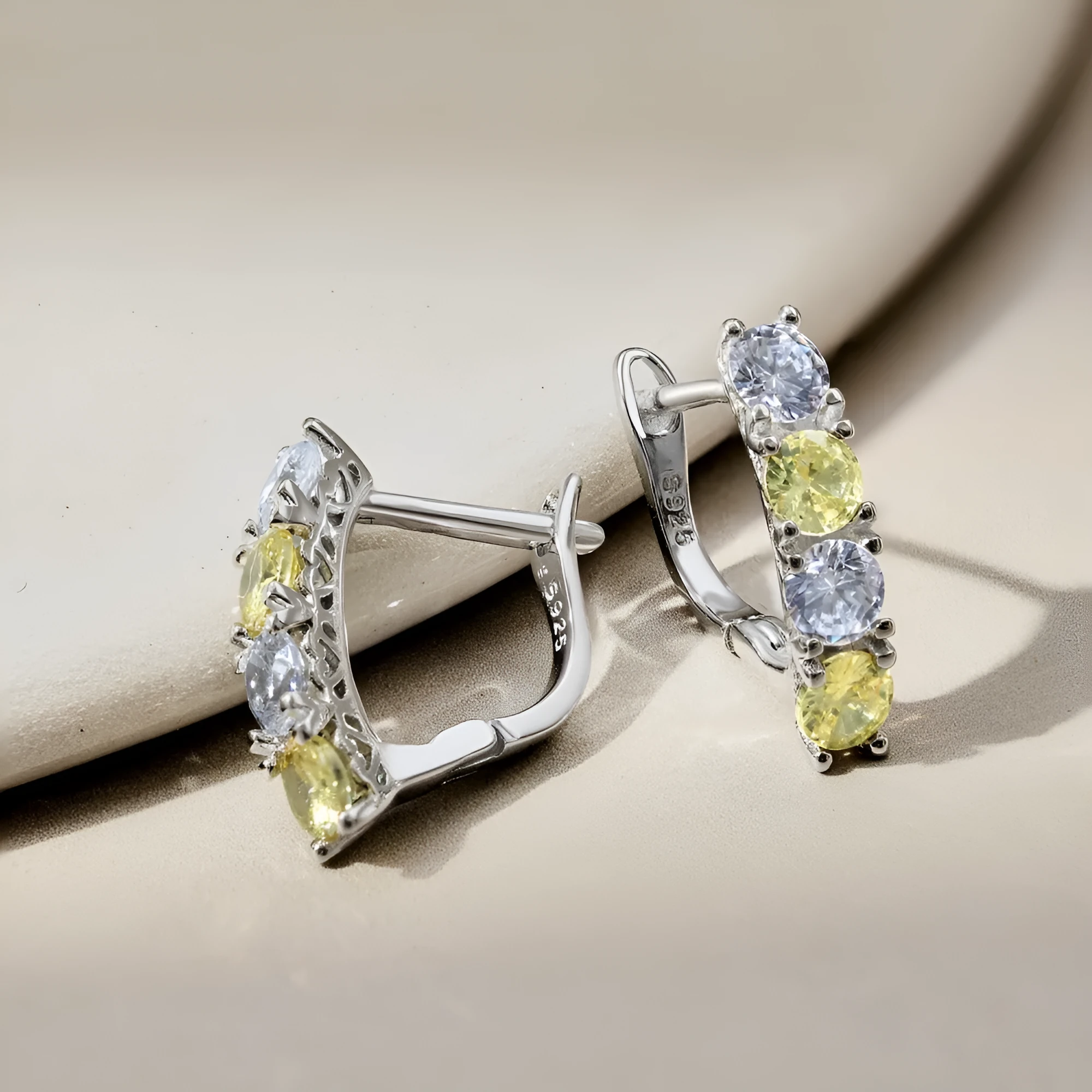 Silver zircon inlaid U-shaped geometric female earrings in 925 sterling silver with platinum yellow white diamond finish