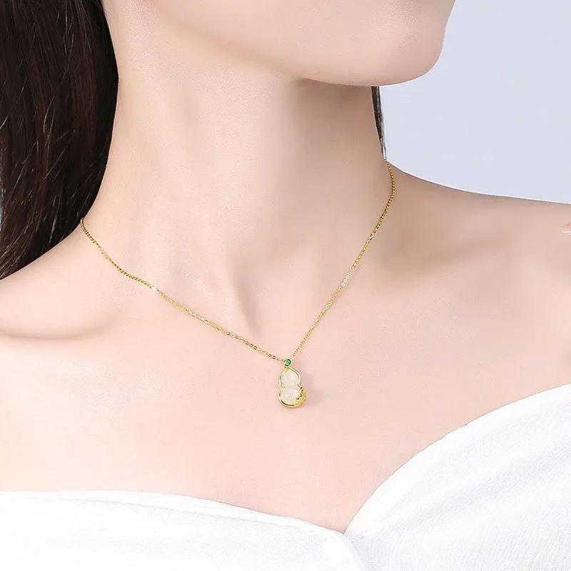 S925 sterling silver necklace with Hetian jade gourd pendant, Fu Lu design, available in 22K gold or white gold colour