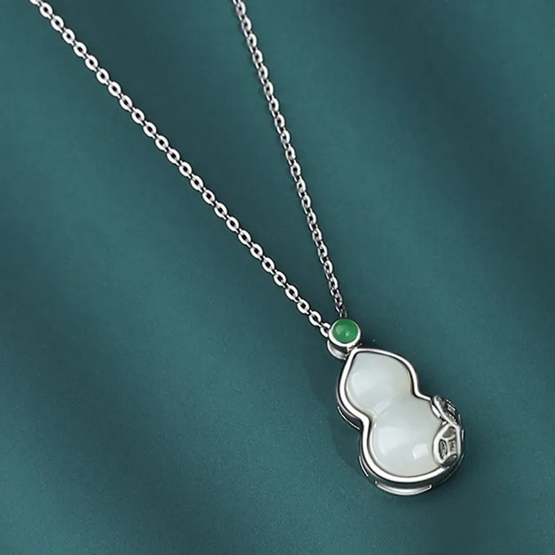 S925 sterling silver necklace with Hetian jade gourd pendant, Fu Lu design, available in 22K gold or white gold colour