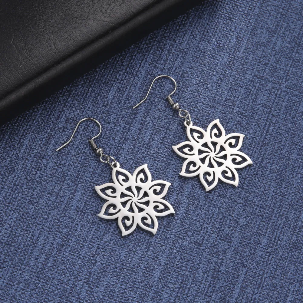 Stainless steel eight-petal flower necklace and earring set with titanium steel pendant on O-ring chain, steel colour electroplated finish.