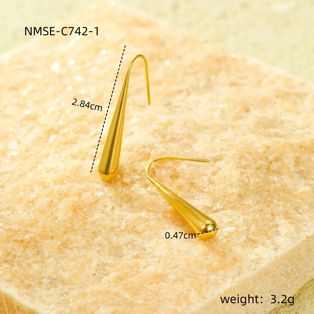 Stainless steel tassel water drop earrings with Y-word chain ornament in 18K gold electroplated finish, geometric drop-shaped design