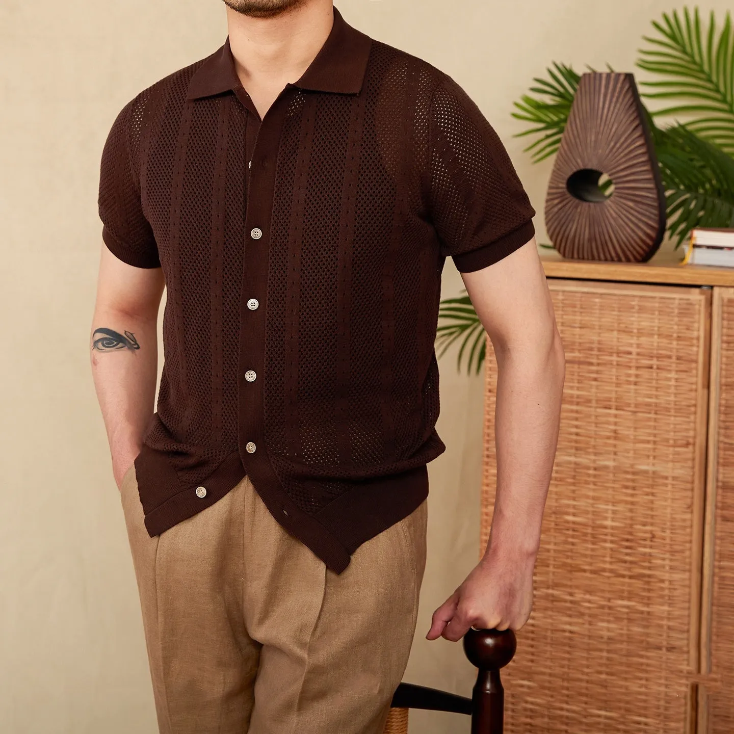 Men's short sleeve lapel cardigan with striped pattern in cotton fabric