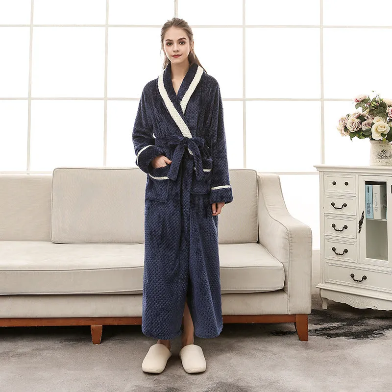 Thick winter couple bathrobe in solid colour, black option, for women and men home wear