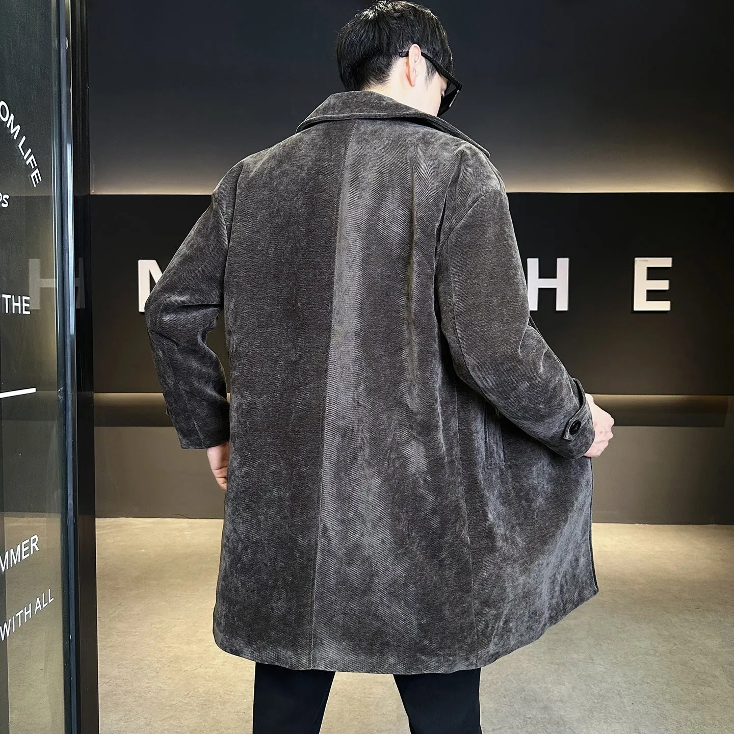 Long brown chenille cotton wool coat thickened windproof jacket with polyester lining, regular fit, front view