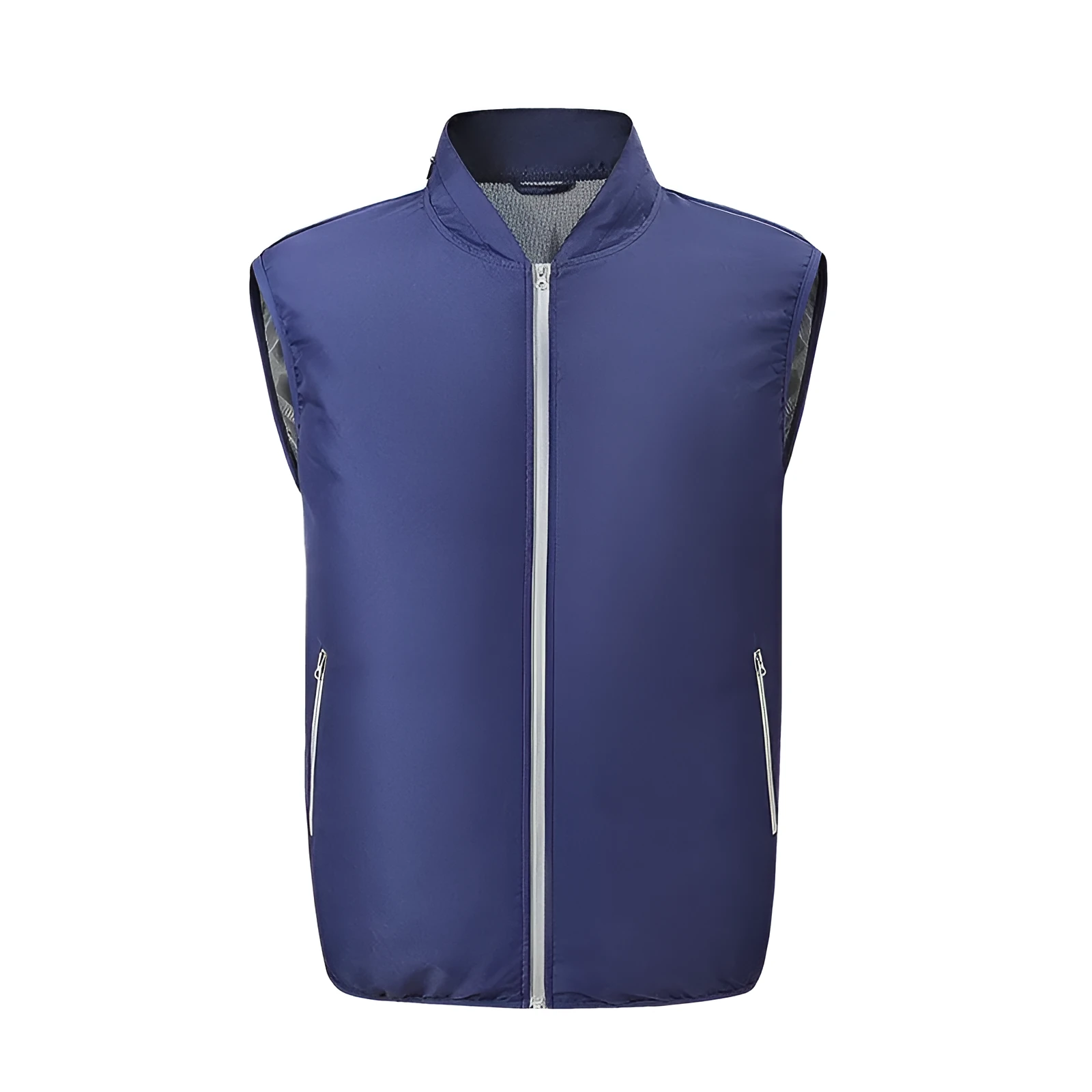 Men's outdoor cooling vest with fan and power bank in camouflage colour on a model for summer workwear