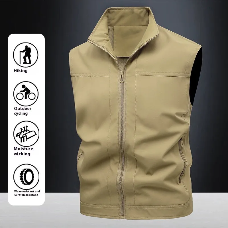 Men's casual horse shirt with stand-up collar in army green colour showing loose fit and breathable fabric