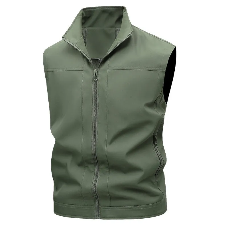 Men's casual horse shirt with stand-up collar in army green colour showing loose fit and breathable fabric