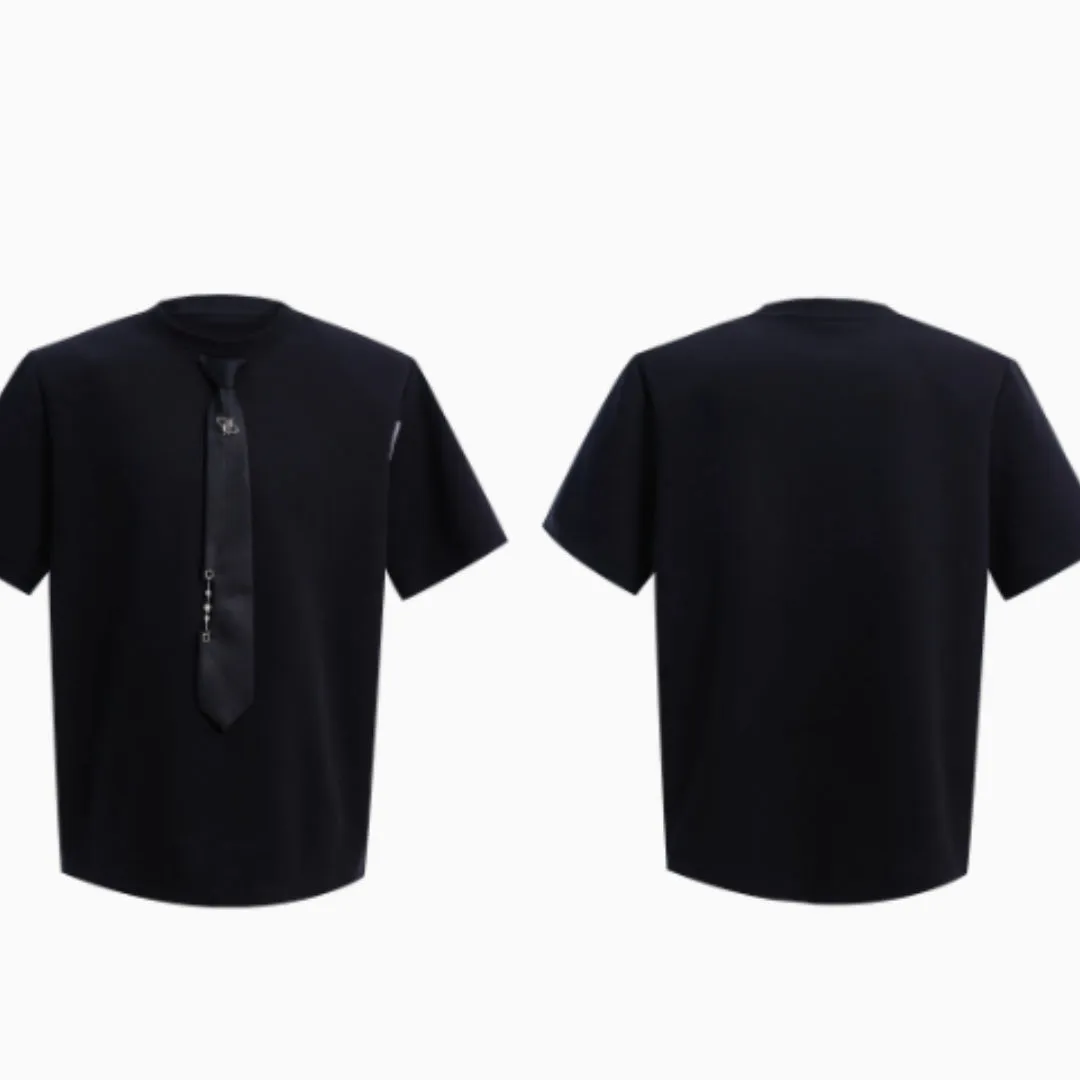 Niche tie stitching short sleeve solid colour top in black with metal decorations, loose fit summer style