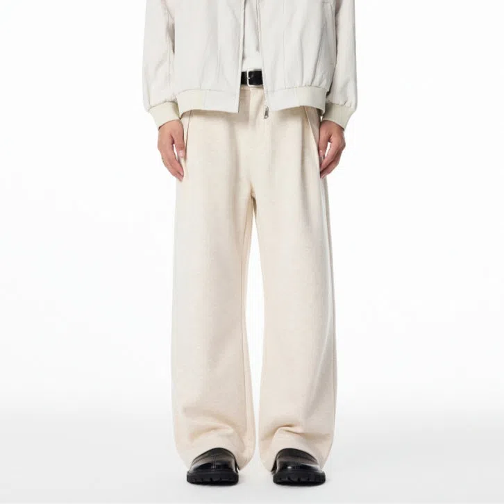 Men's straight fleece-lined casual polyester trousers in Ancient Brown colour, loose fit for autumn winter