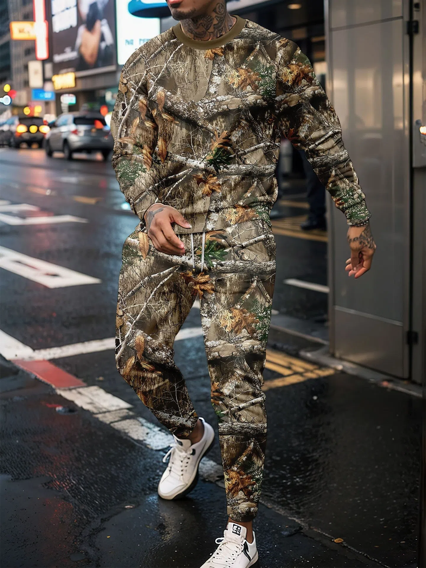 Jungle camouflage round neck sweater and long sleeve two-piece sportswear set with trousers