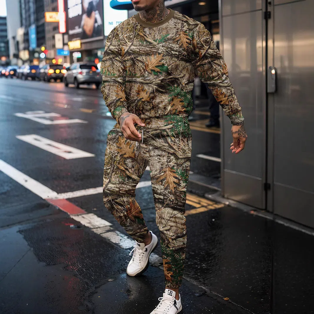 Jungle camouflage round neck sweater and long sleeve two-piece sportswear set with trousers