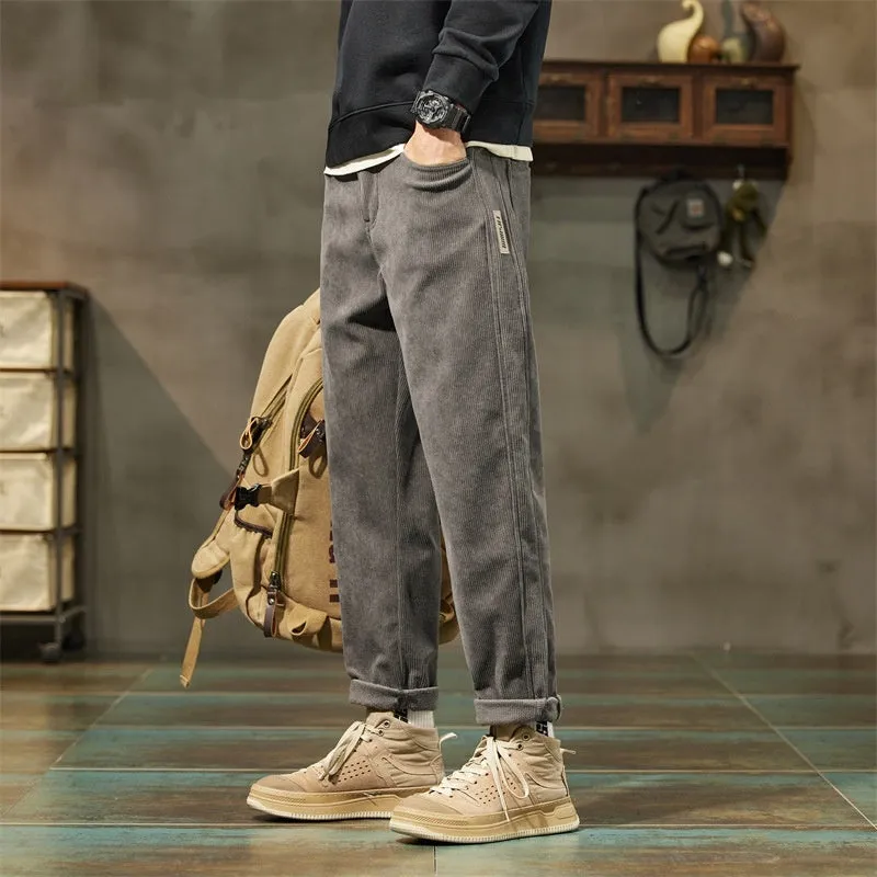 Men's corduroy casual trousers in tapered straight-leg design with street fashion styling