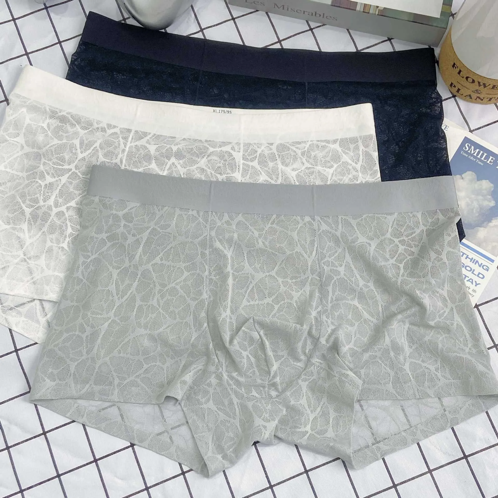 Men's thin lace leopard jacquard nylon boxer shorts in five colours with middle waist fit