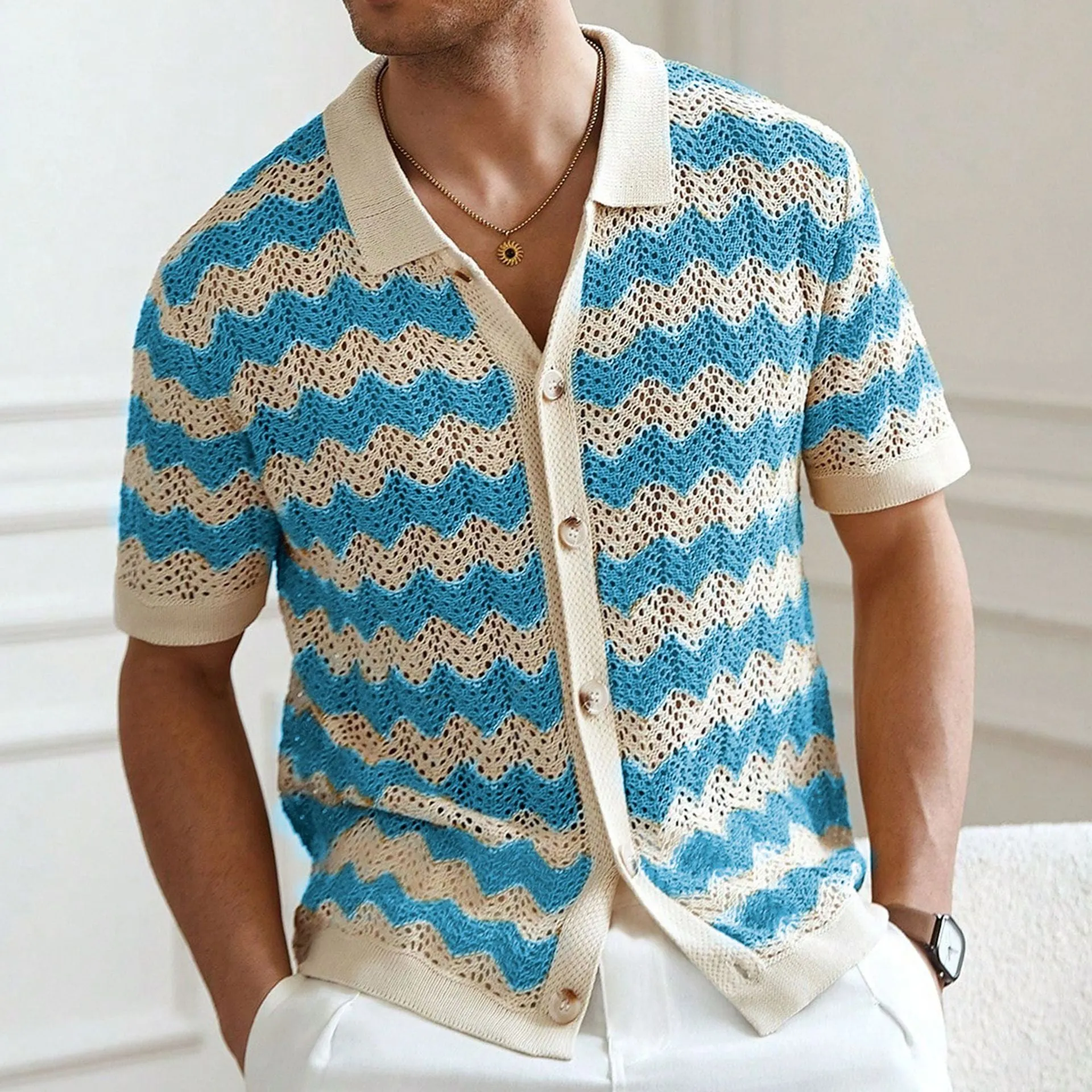 Short sleeve blue jumper with corrugated jacquard texture, made from Tencel viscose for summer.