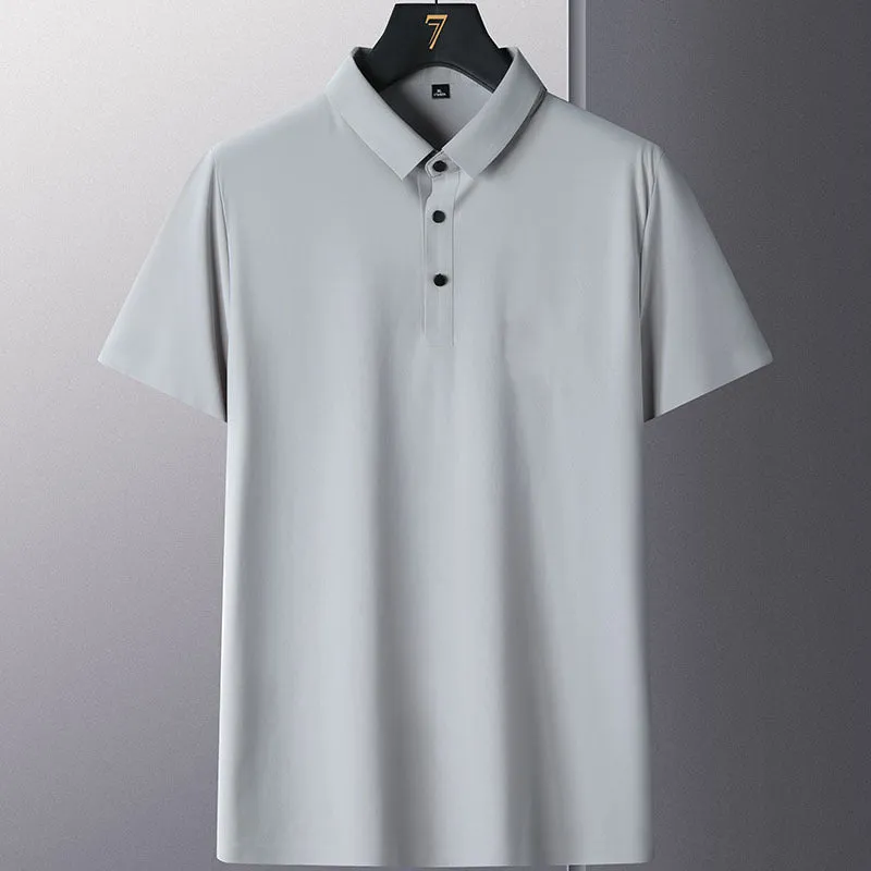 Man wearing a solid colour short-sleeve non-ironing business casual shirt in nylon fabric.