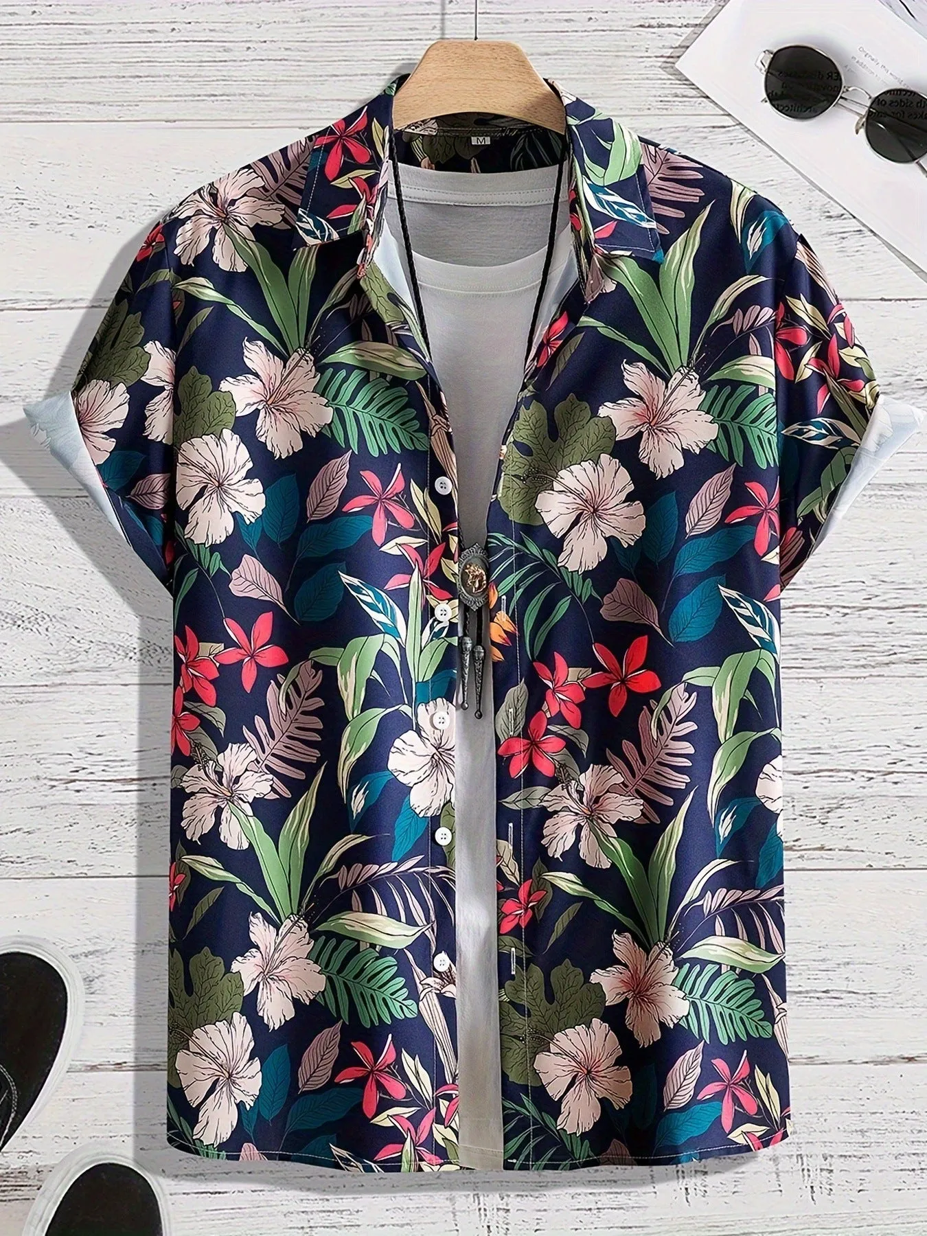 Men's 3D printed floral pattern short sleeve shirt in loose cardigan style with elastic polyester fabric