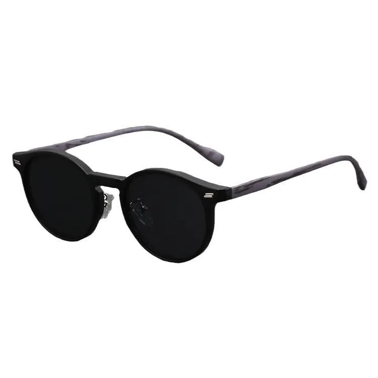 Retro frosted round rim sunglasses with patterned lenses in sand white frame and grey yellow lenses.