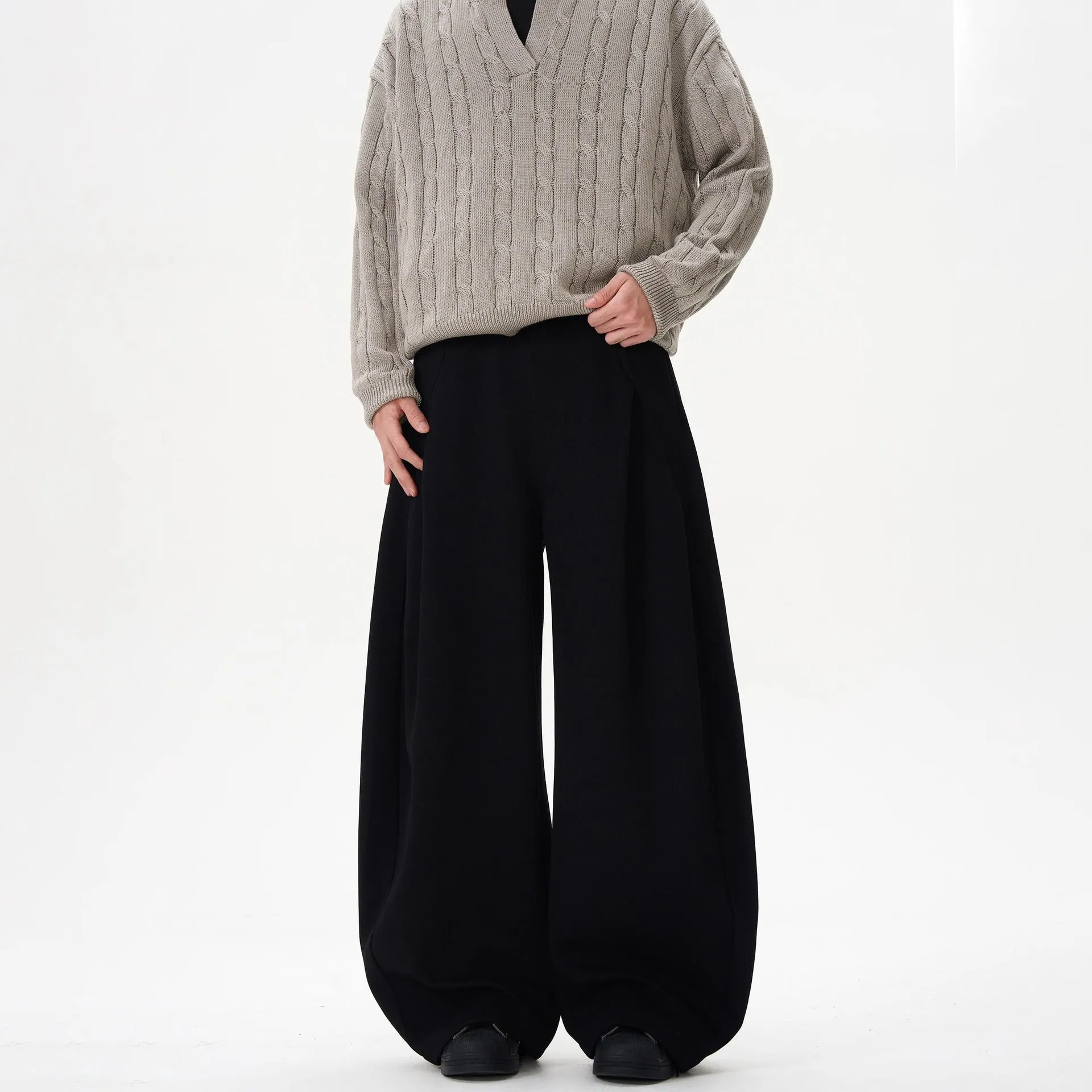 Women's polyester wide-leg trousers in black, loose fit straight leg design, mid rise waist