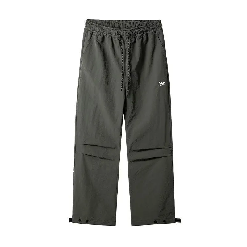 Men's quick-drying waterproof mountain trousers in straight leg design
