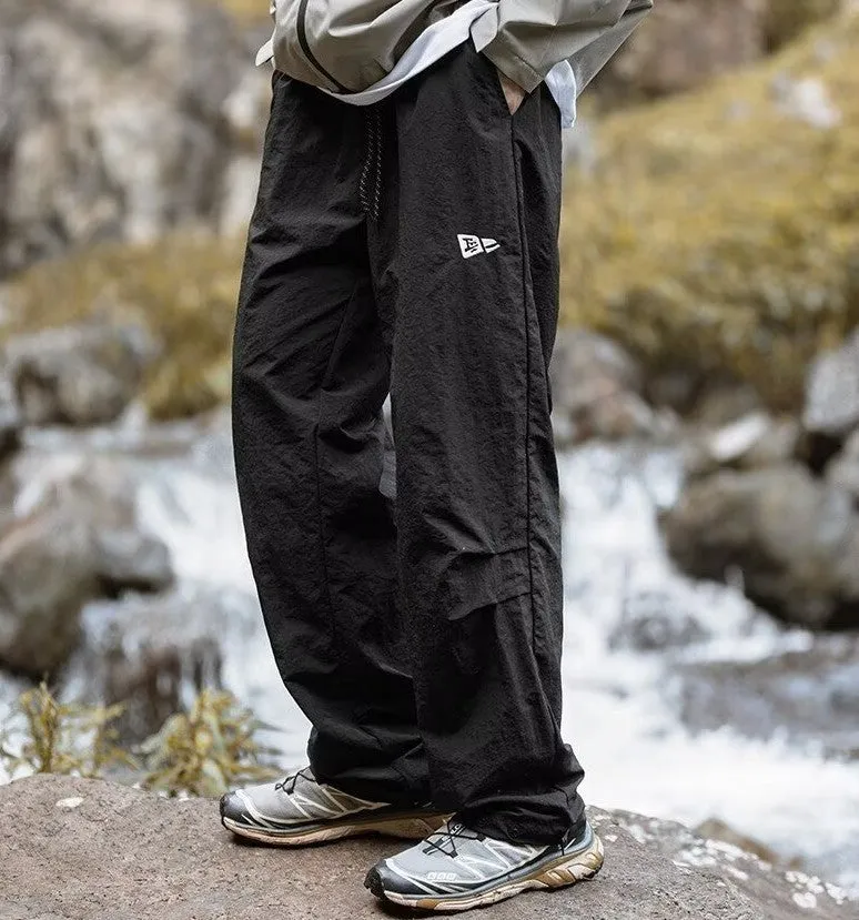 Men's quick-drying waterproof mountain trousers in straight leg design