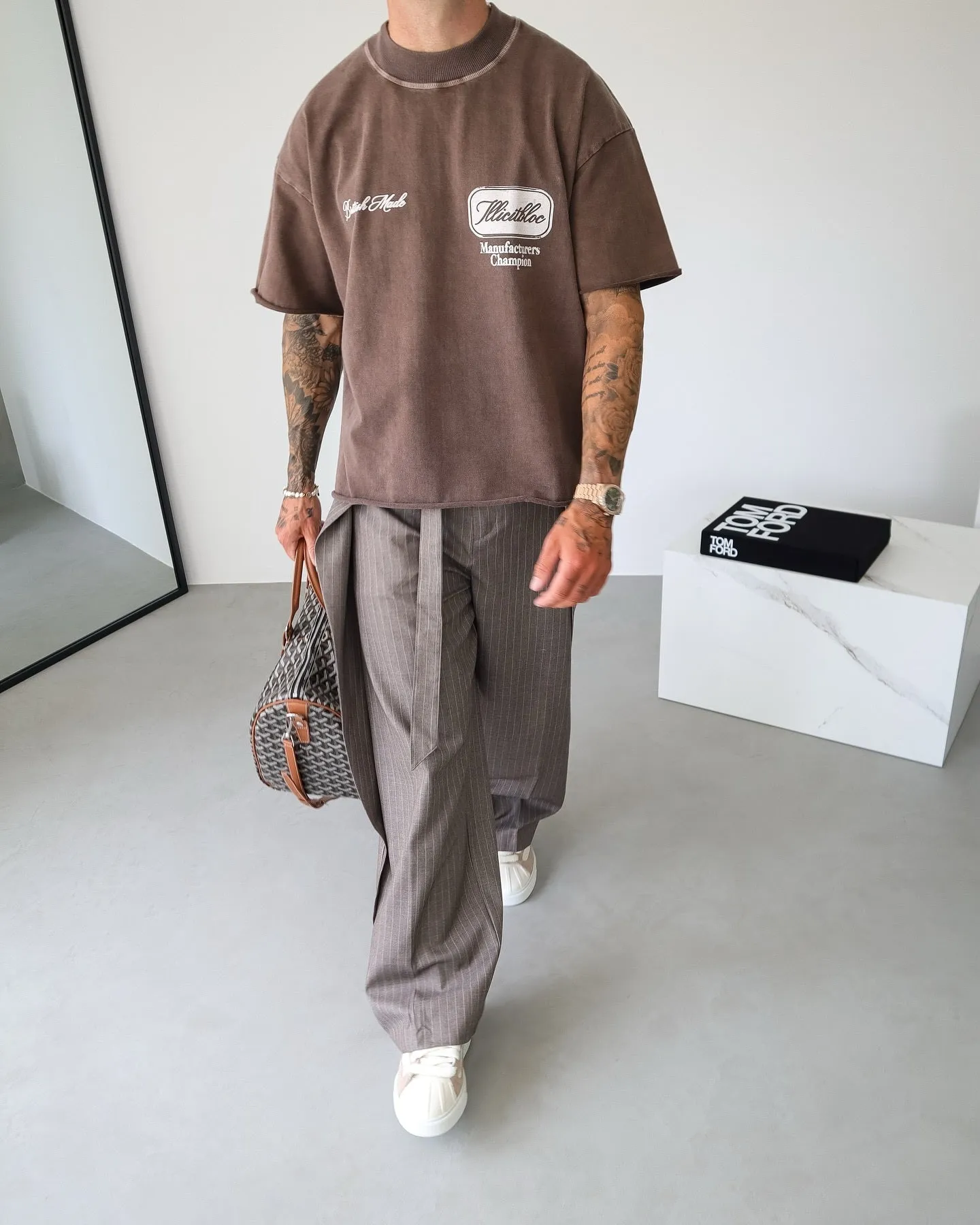 Men's casual striped lace-up full-length polyester trousers with drawstring waist in regular fit