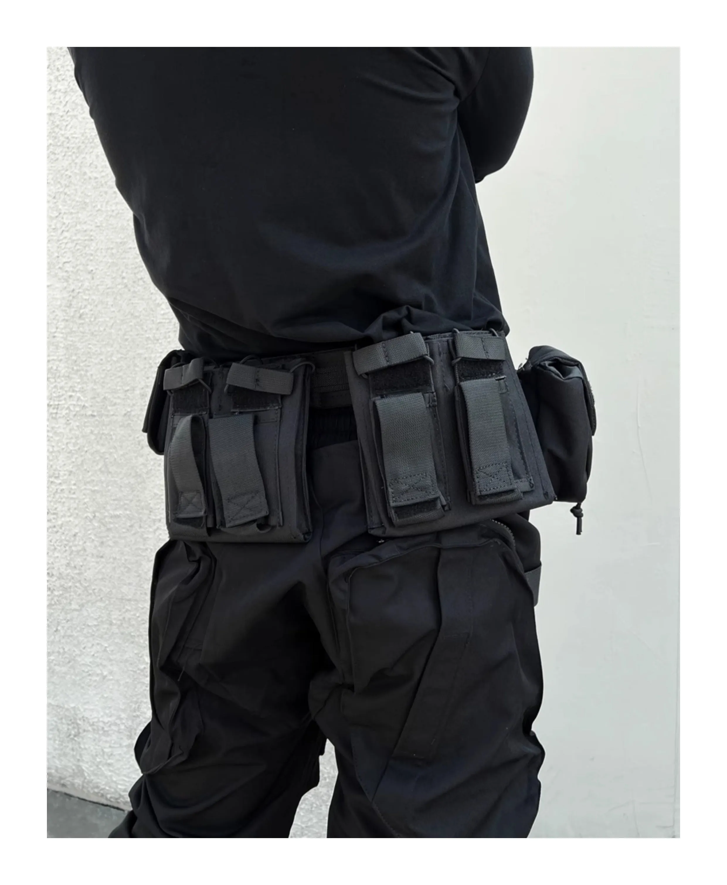 Black detachable multifunctional tactical belt with fabric and alloy buckle for men and women