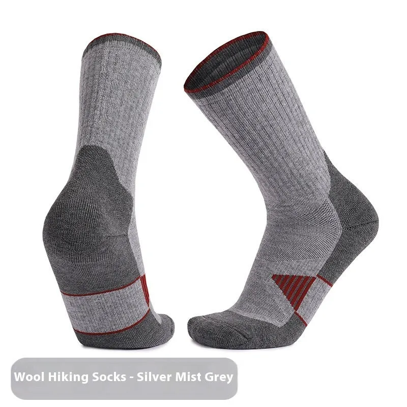 Men's and women's wool knee-high sports socks for skiing in black colour, anti-slip design