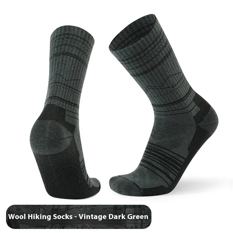 Men's and women's wool knee-high sports socks for skiing in black colour, anti-slip design