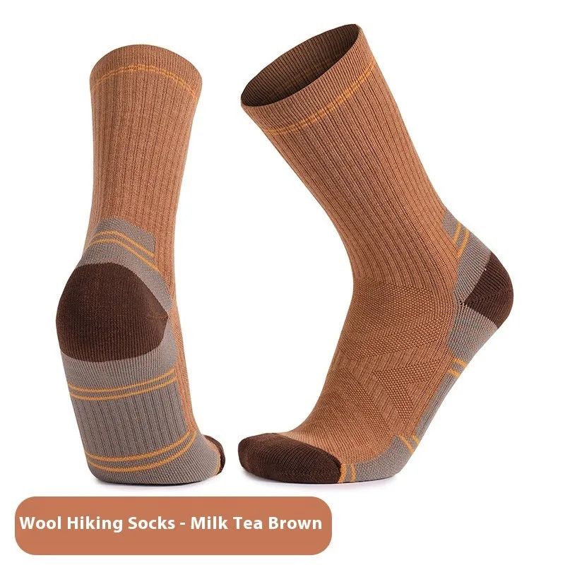 Men's and women's wool knee-high sports socks for skiing in black colour, anti-slip design