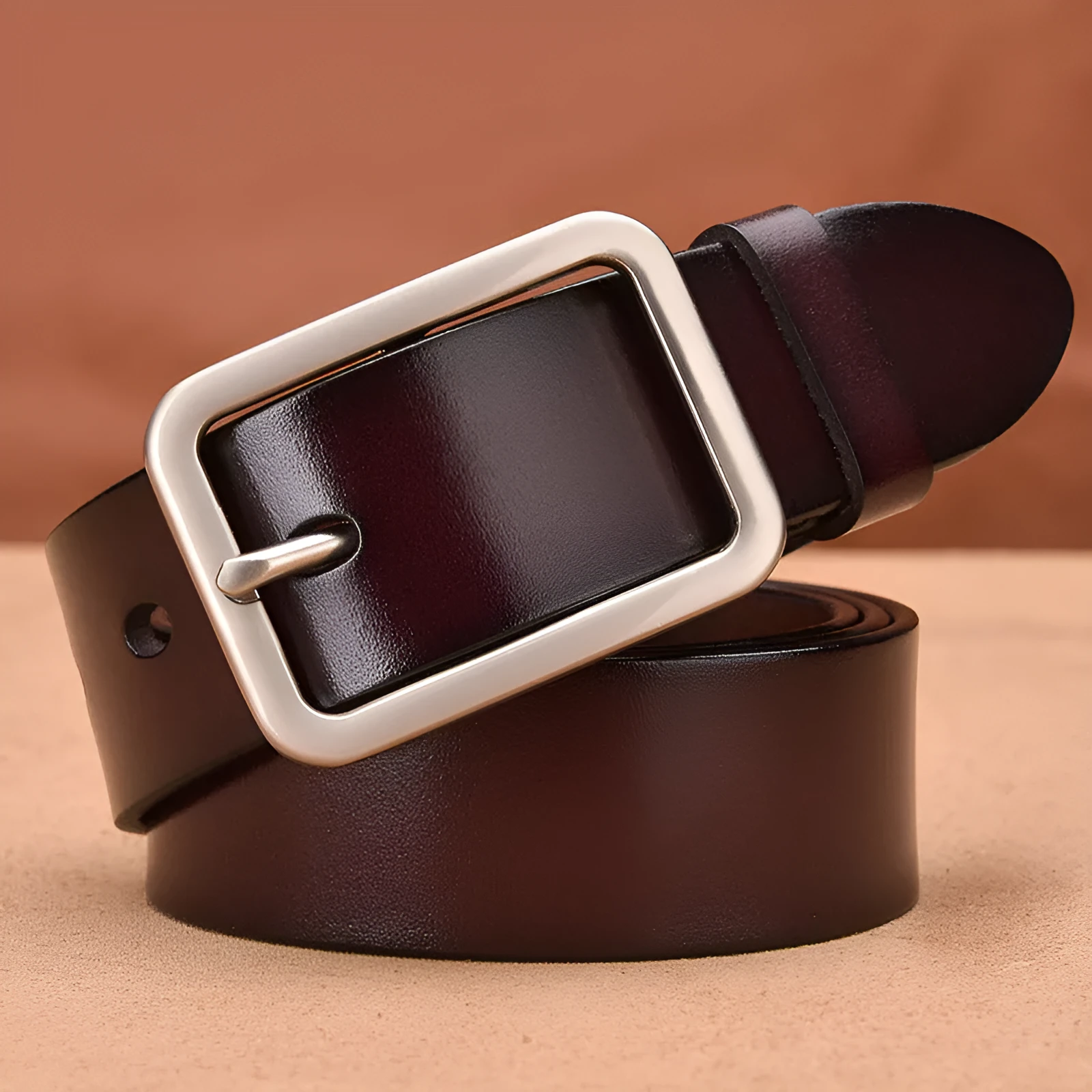 Genuine leather casual belt with rectangular alloy pin buckle in black colour