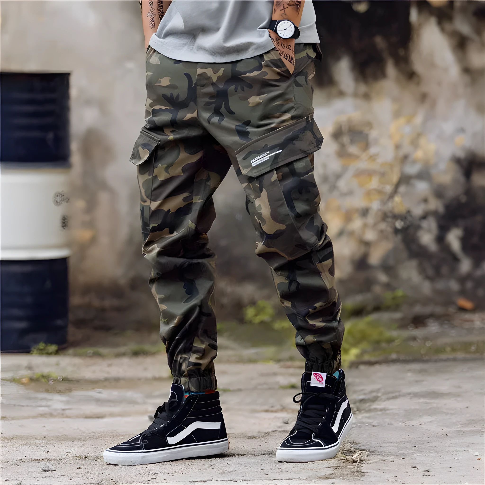 Men's camouflage slim fit jogger trousers with ankle cuffs, cotton blend streetwear pants