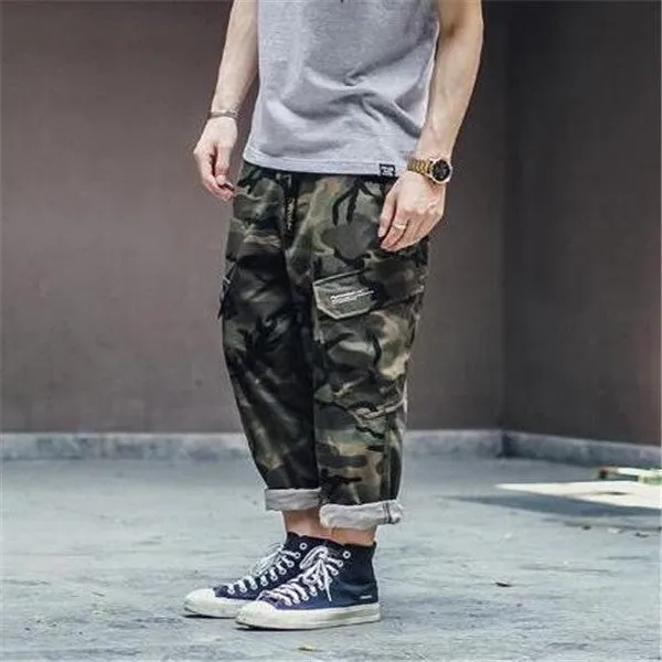 Men's camouflage slim fit jogger trousers with ankle cuffs, cotton blend streetwear pants