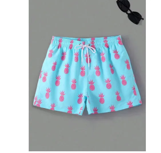 Men's quick-dry waterproof beach shorts in blue stripe pattern with fold-resistant and fade-proof fabric