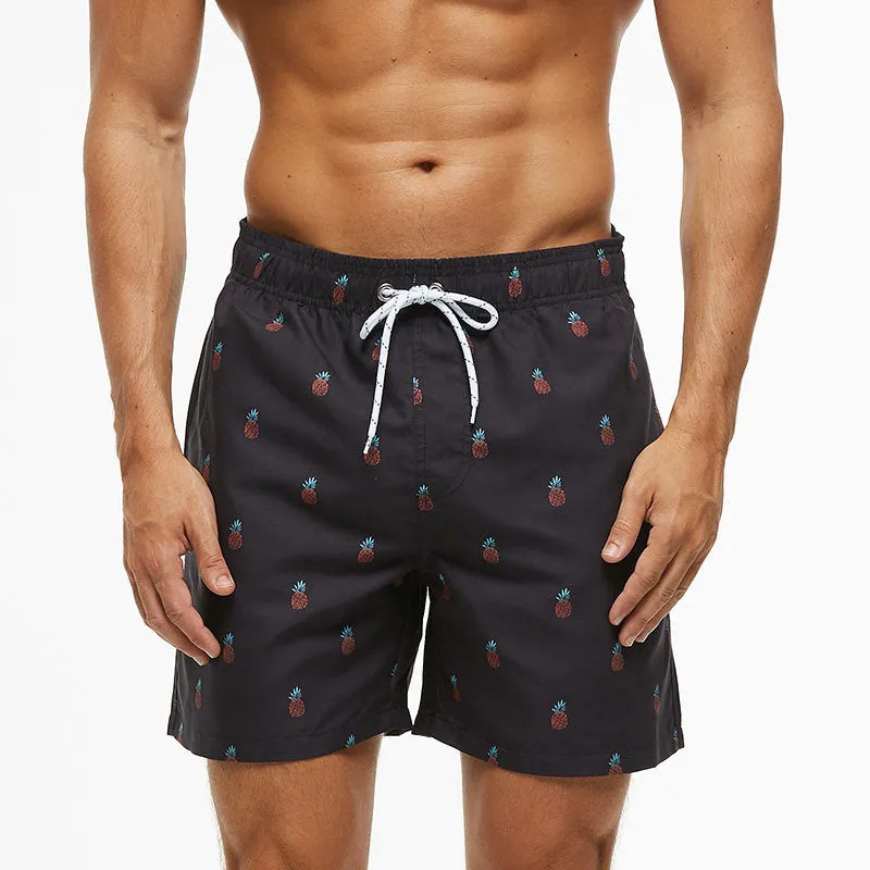 Men's quick-dry waterproof beach shorts in blue stripe pattern with fold-resistant and fade-proof fabric