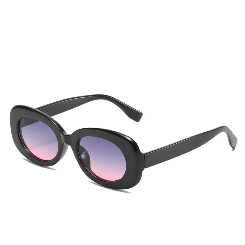 Women's oval fashion sunglasses in black with AC lens and UV400 protection PC frame