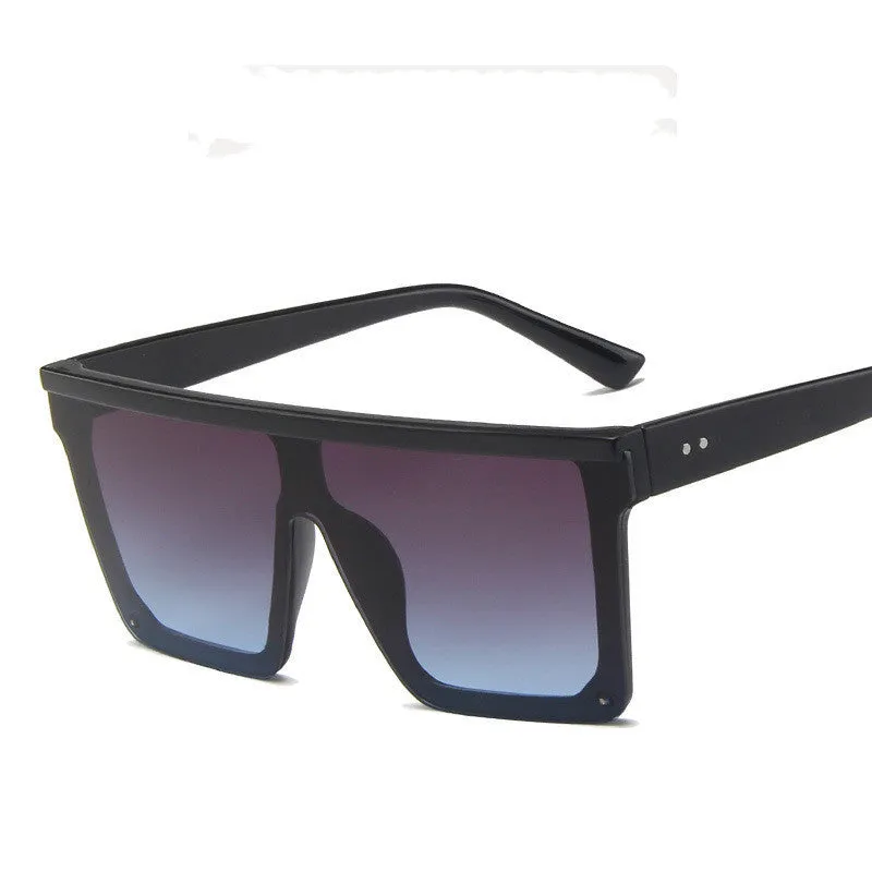 Retro rice nail sunglasses with PC frame and lens in Black frame white silver colour