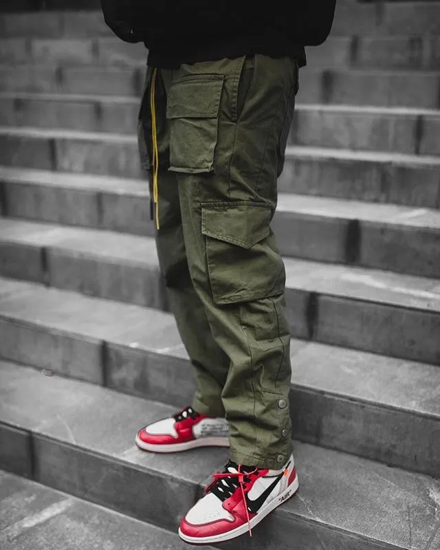 Men's loose fit sports and leisure overalls with buttoned front in army green colour