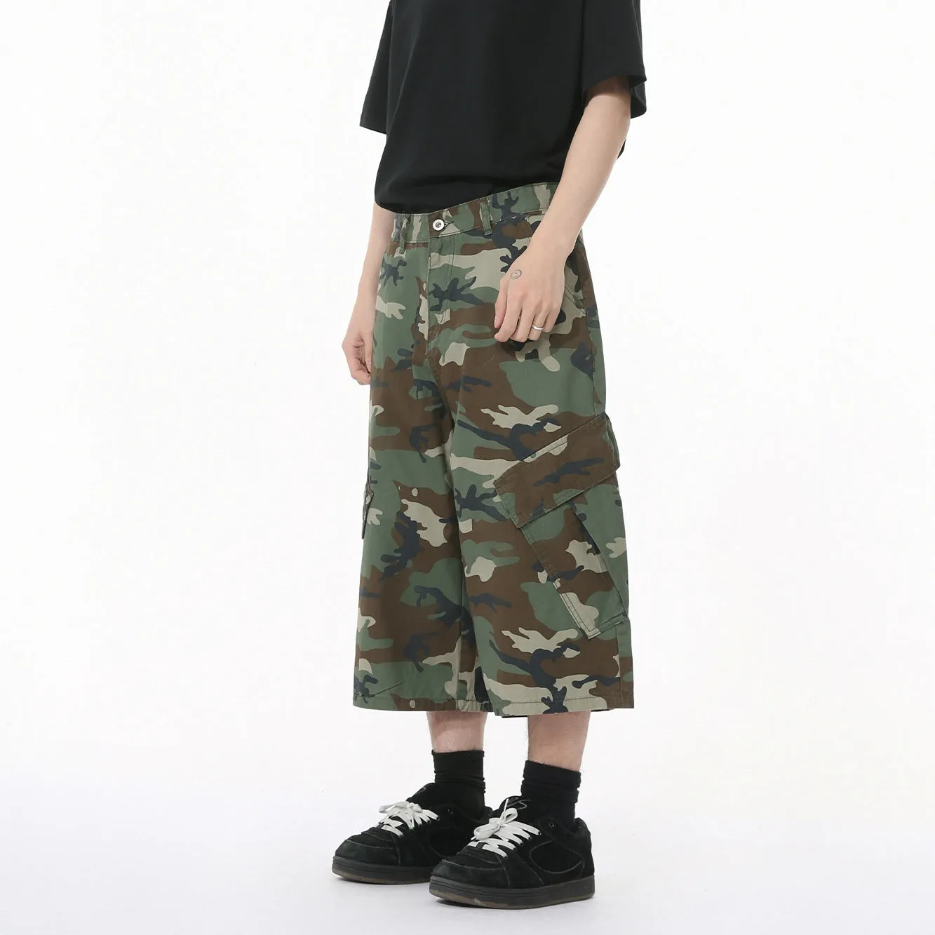 Cotton men's camouflage trousers with wide leg loose fit and American side stitching