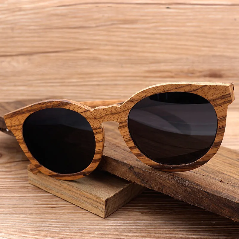 Wooden eco-friendly men's sunglasses full frame photo color natural finish lightweight