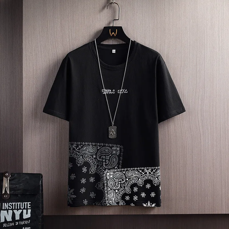 Men's loose fit short-sleeve round neck T-shirt with geometric print in black colour option