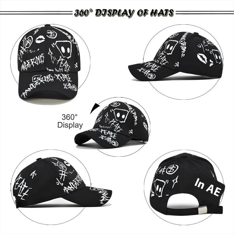 Cotton baseball cap with adjustable fit and curved brim, black colour
