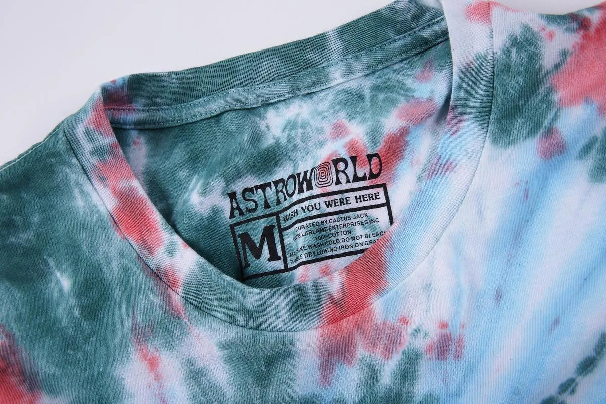 Alien football tie dye short sleeve t-shirt in 98% cotton, unisex casual top