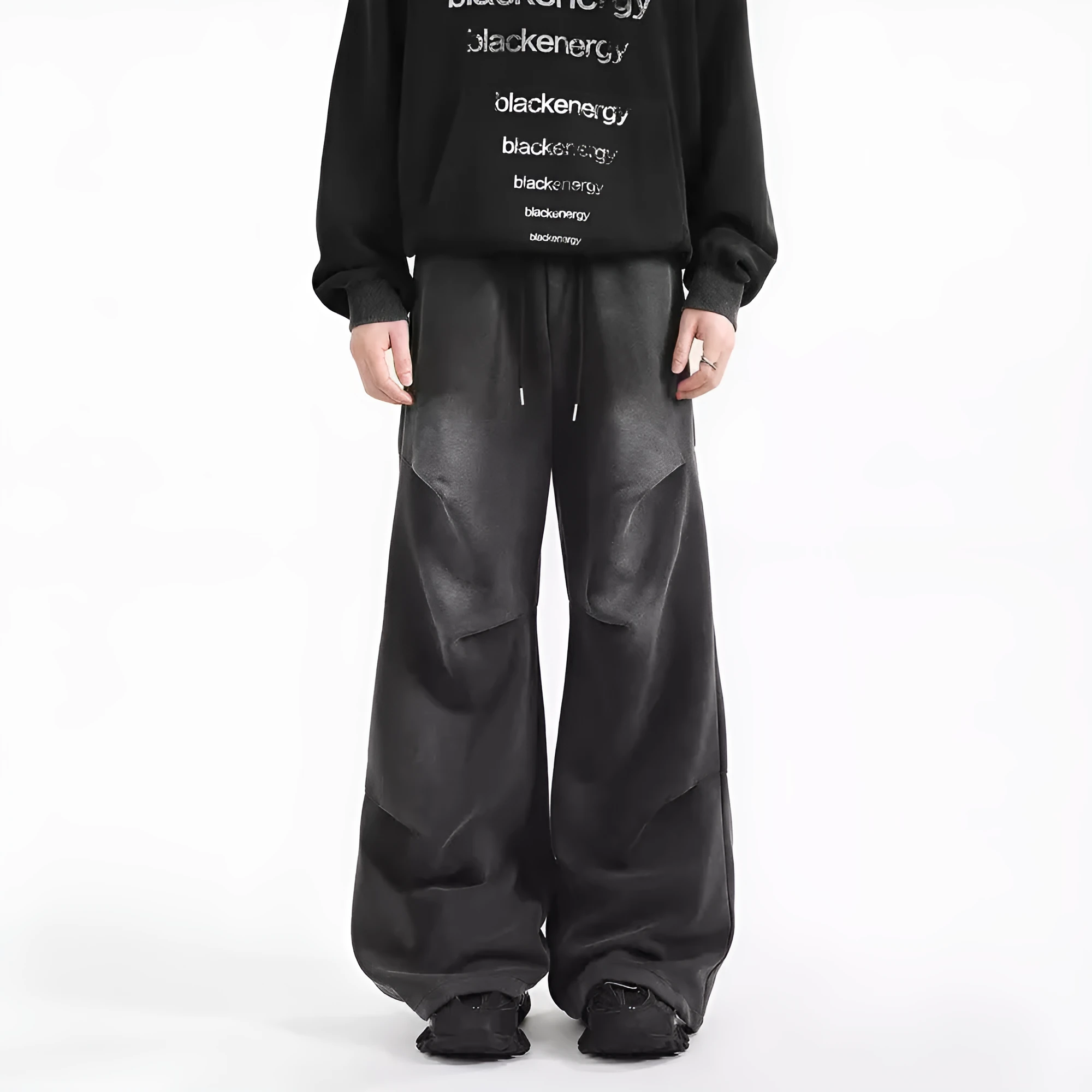 Men's pleated straight loose sweatpants in black and grey, cotton fabric, elastic waist, American washed finish.