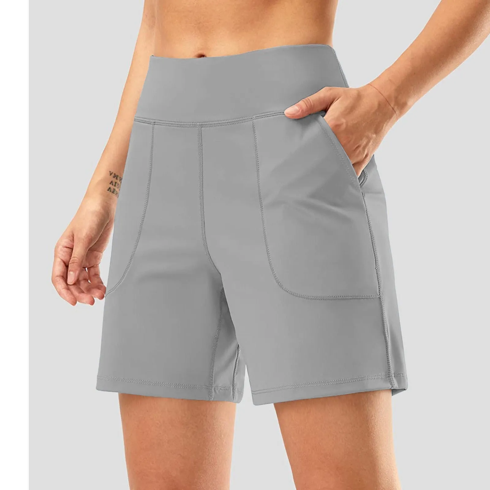 Men's summer quick-drying breathable polyester shorts in black, mid-waist with pockets