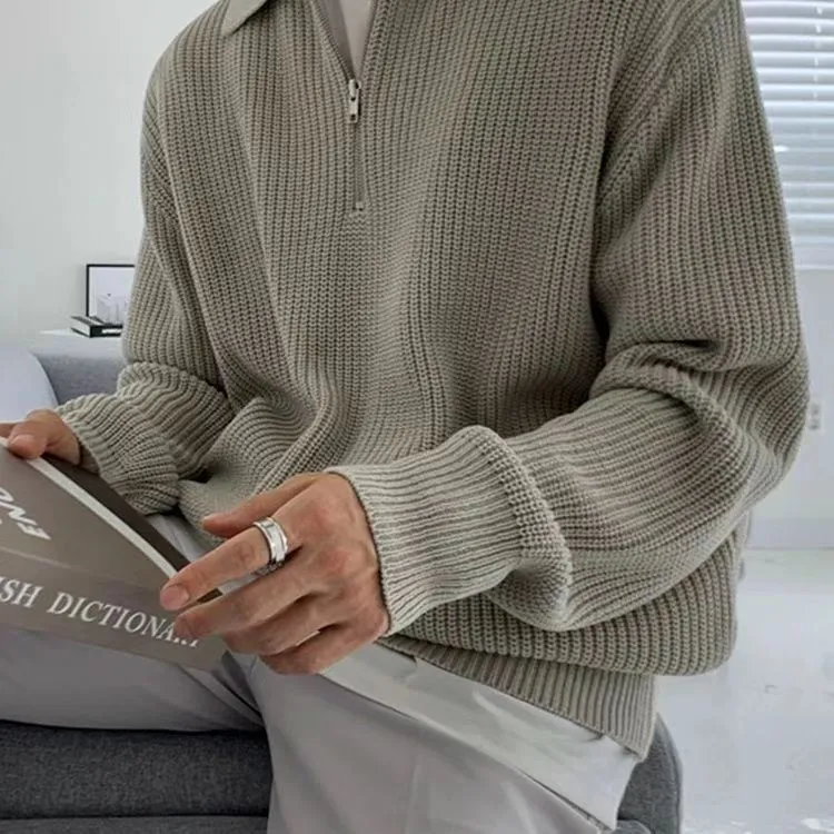 Men's loose fit half zipper sweater pullover in khaki, Hong Kong style