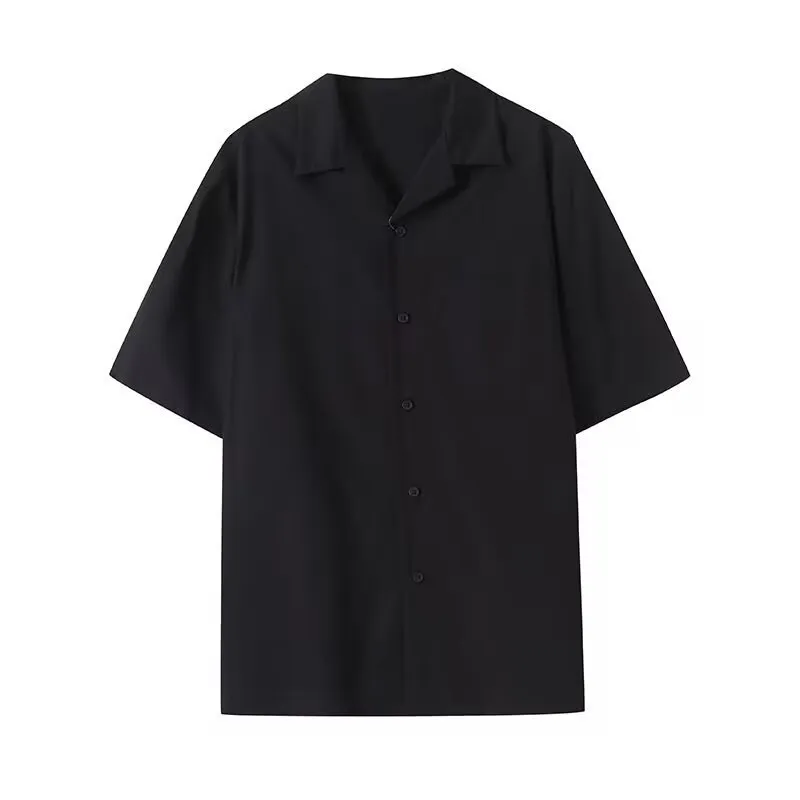 Men's and women's open collar solid colour shirt in beige with half sleeves and front pocket, loose fit