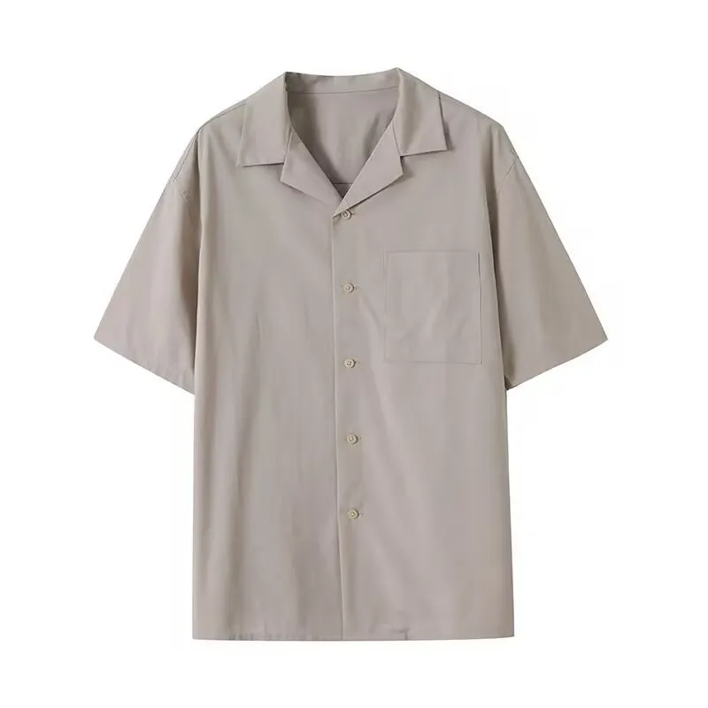 Men's and women's open collar solid colour shirt in beige with half sleeves and front pocket, loose fit