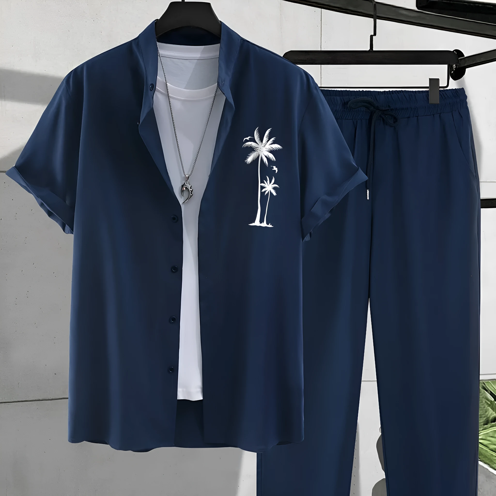 Men's European-size coconut print short-sleeved shirt and trousers set Navy Blue summer beach polyester fibre