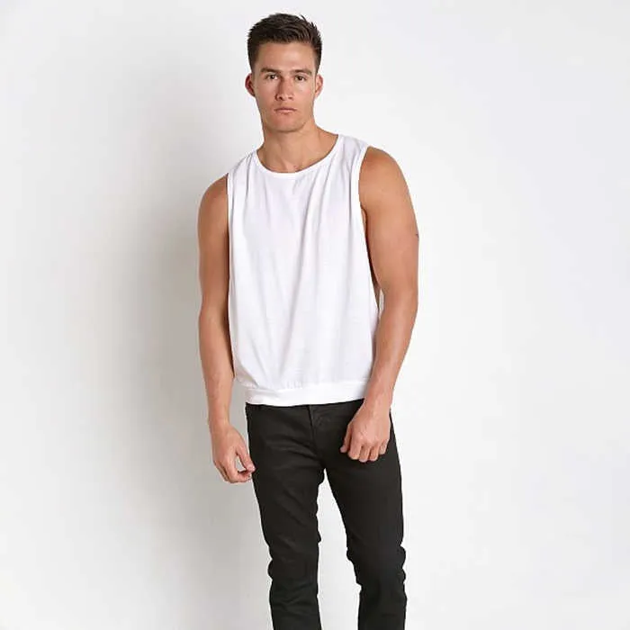 Men's sleeveless loose fit sports vest with large side slits in black, round neck, pullover style